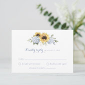 Sonnenblumen Dusty Blue Hydrangea Wedding RSVP Einladung (Stehend Vorderseite)