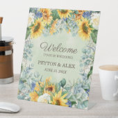 Sonnenblumen Eukalyptus-Blätter Hochzeit Begrüßung Sockelschild (In Situ)