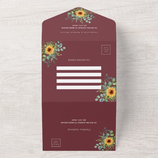 Sonnenblumen Eukalyptus Grünwein Rote Hochzeit All In One Einladung (Außenbereich)