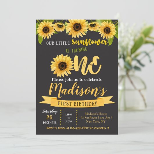 Sonnenblumen Geburtstagsparty Einladungen (Stehend Vorderseite)