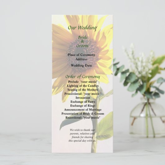 Sonnenblumen genießen das Sonnenhochzeitprogramm Programm (Stehend Vorderseite)