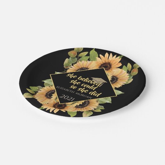 Sonnenblumen Glitzer Graduate Cap Getränkekammer K Pappteller (Schrägansicht)