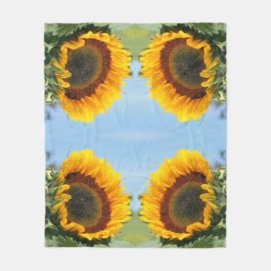 Sonnenblumen im Sonnenschein Abstrakte Blume Art Fleecedecke (Vorderseite)