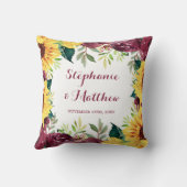 Sonnenblumen im Wasser Hochzeit an der Grenze Kissen (Rückseite)