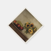 Sonnenblumen in Vase, Obstschale auf dem Tisch Serviette (Ecke)