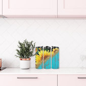 Sonnenblumen mit Glitzer auf rustikalem blauen Hol Thermosbecher