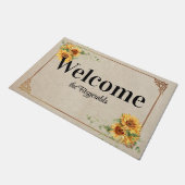 Sonnenblumen mit Vintagem Individuelle Name Fußmatte (Schrägansicht)