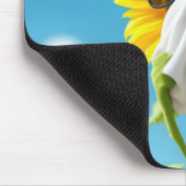 Sonnenblumen Niesen in ein Gewebe Mousepad (Ecke)