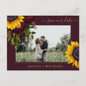 Sonnenblumen Rose rustikale Skript rett Datum Hoch Ankündigungspostkarte (Vorderseite)
