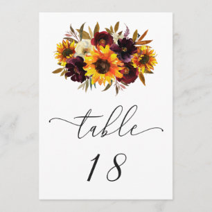 Sonnenblumen-Rosen-Rustikale Herbst-Hochzeitstisch
