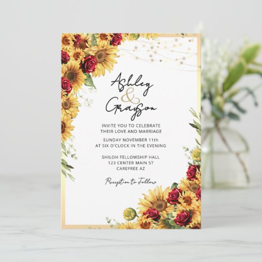 Sonnenblumen-Rote Rosen Hochzeit Einladung (Stehend Vorderseite)
