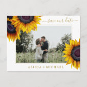 Sonnenblumen rustikale schicke Drehbuch rett Datum Ankündigungspostkarte (Vorderseite)