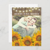 Sonnenblumen Rustikales Foto Save the Date Postkar Ankündigungspostkarte (Vorne/Hinten)