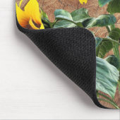 Sonnenblumen Schmetterlinge Rustikales Barnboard Mousepad (Ecke)