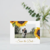 Sonnenblumen Sommer rustikale Save the Date Hochze Ankündigungspostkarte (Stehend Vorderseite)
