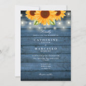 Sonnenblumen String Lights Blue Rustic Wood Weddin Einladung (Vorderseite)