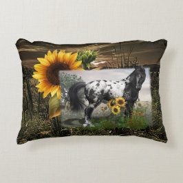 Sonnenblumen und Appaloosa Pferd Dekokissen