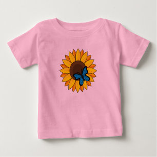 Sonnenblumen und Blauer Schmetterling Baby T-shirt