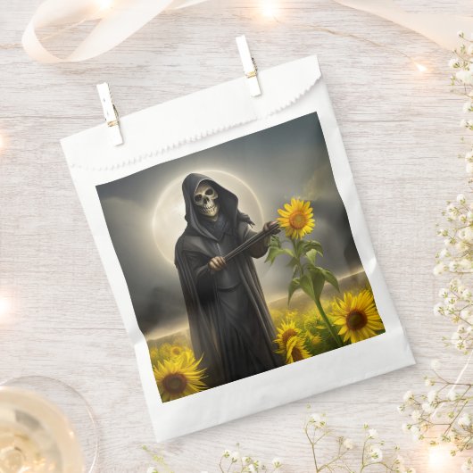Sonnenblumen und der grimmige Sensenmann Geschenktütchen (Ausgeschnitten)