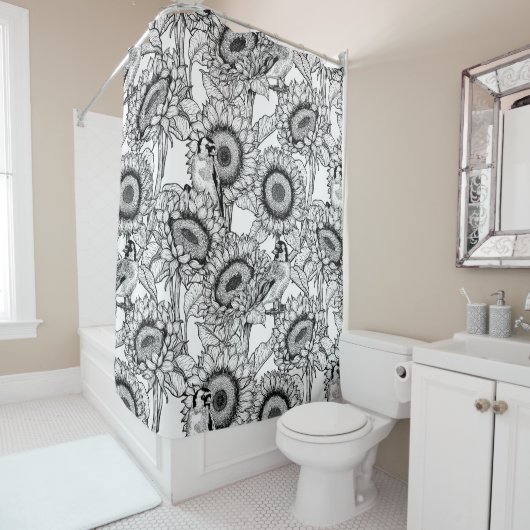 Sonnenblumen und Goldschmuck in Schwarz-Weiß Duschvorhang (Beispiel)
