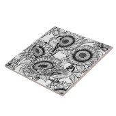 Sonnenblumen und Goldschmuck in Schwarz-Weiß Fliese (Seite)