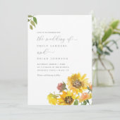 Sonnenblumen und Grünpflanzen Elegante Rustikale H Einladung (Stehend Vorderseite)