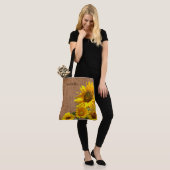 Sonnenblumen und Leinwand Tasche (Am Model)