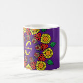 Sonnenblumen und Pilze Personalisiert Mandala Lila Kaffeetasse (VorderseiteRechts)