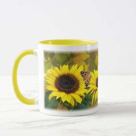 Sonnenblumen und Schmetterlinge Tasse (Links)