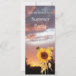 SONNENBLUMEN UND SOMMERSONNENUNTERGANG RUSTIKALE H EINLADUNG