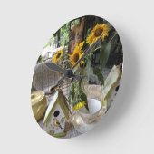 Sonnenblumen und Vogelhaus Vollständige Herbstausa Runde Wanduhr (Winkel)