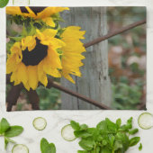 Sonnenblumen und Wagenräder-Hochzeit retten das Da Handtuch (Gefaltet)