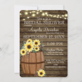 Sonnenblumen und Weinbarrel Rustikales Brautparty Einladung (Vorderseite)