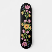 Sonnenblumen und Wildblumen auf der Black Skateboa Skateboard (Vorne)