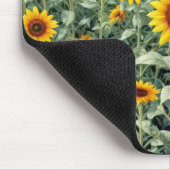 Sonnenblumen- und Wildblumenfeld Mousepad (Ecke)