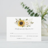 Sonnenblumen Weiße Blumengrün Hochzeit RSVP Karte (Stehend Vorderseite)