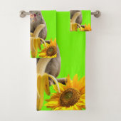Sonnenblumenaffe Sets mit grünem Badehandtuch (Insitu)