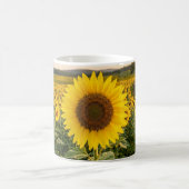 Sonnenblumenfeld Kaffeetasse (Mittel)