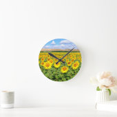 Sonnenblumenfeld Runde Wanduhr (Zuhause)