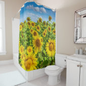 Sonnenblumenfeld, Sommersonntag. Duschvorhang (Beispiel)