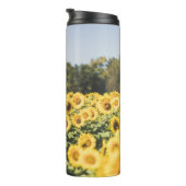 Sonnenblumenfeld tagsüber thermosbecher (Nach rechts gedreht)