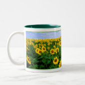 Sonnenblumenfeld Zweifarbige Tasse (Links)