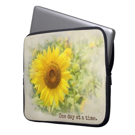 Sonnenblumengarten mit Angebot Laptopschutzhülle (Vorderseite Links)