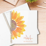 Sonnenblumenmonogramm 2025 planer<br><div class="desc">Dieser Blumenplaner ist mit einer gelben Aquarellsonnenblume und Monogramm in stilvoller Typografie dekoriert. Es ist leicht anpassbar und ein großartiges Geschenk für einen Sonnenblumenfreund. Original Wasserfarbe © Michele Davies.</div>