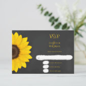 Sonnenblumenschalkboard rustikale Landhochzeit UAW RSVP Karte (Stehend Vorderseite)
