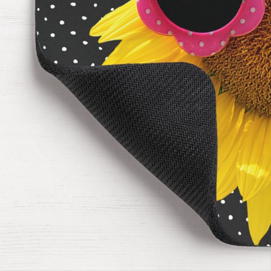 Sonnenbrille auf der Sonnenblumenmousepad Mousepad (Ecke)