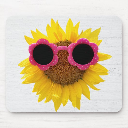 Sonnenbrille auf Sonnenblumen Mousepad (Vorne)