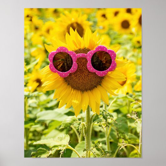 Sonnenbrille auf Sonnenblumen Poster (Vorne)