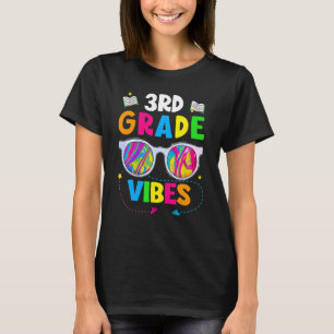 Sonnenbrille Erster Tag der 3. Klasse Stimmung Leh T-Shirt