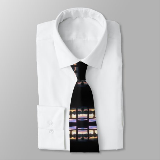 Sonnencreme Krawatte (Gebunden)